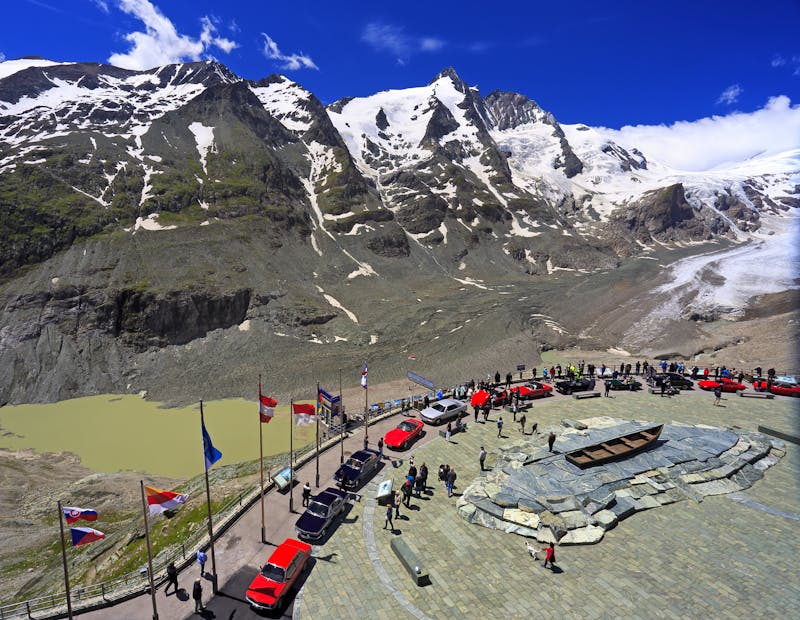 Kaiser-Franz-Josefs-Höhe und der Gletscher Pasterze  - ©vlad_g - stock.adobe.com