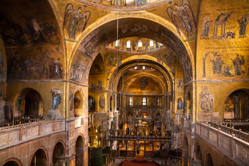 Venedig - im Inneren des Markusdomes - ©Gabriele Bignoli - stock.adobe.com
