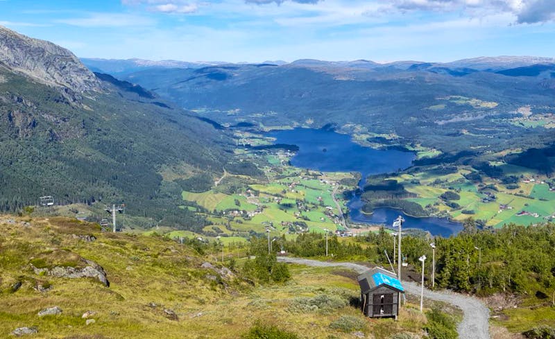 Blick vom Hangurstoppen auf Vossen - ©Eberhardt TRAVEL - Ingrid Langer
