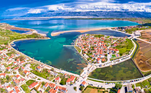 Blick auf die historische Stadt Nin in Dalmatien &ndash; &copy; ©xbrchx - stock.adobe.com