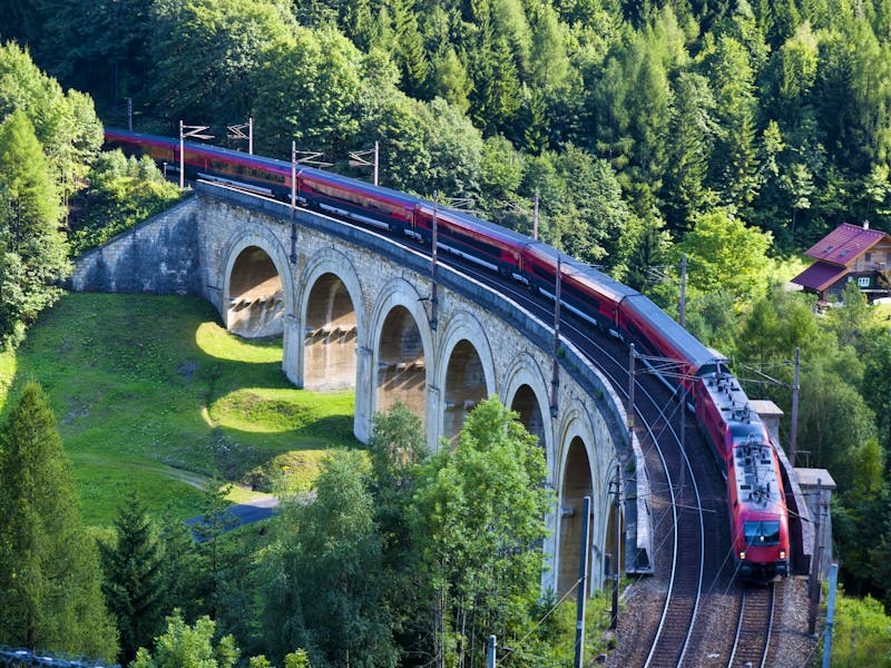 Die Semmeringbahn in Österreich - ©Alice - stock.adobe.com