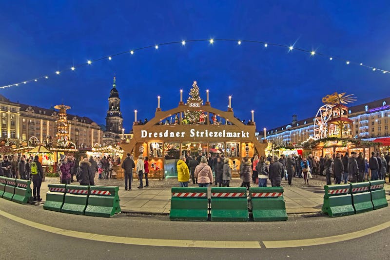 Weihnachtsmarkt in Dresden - ©©Mikhail Markovskiy - stock.adobe.com