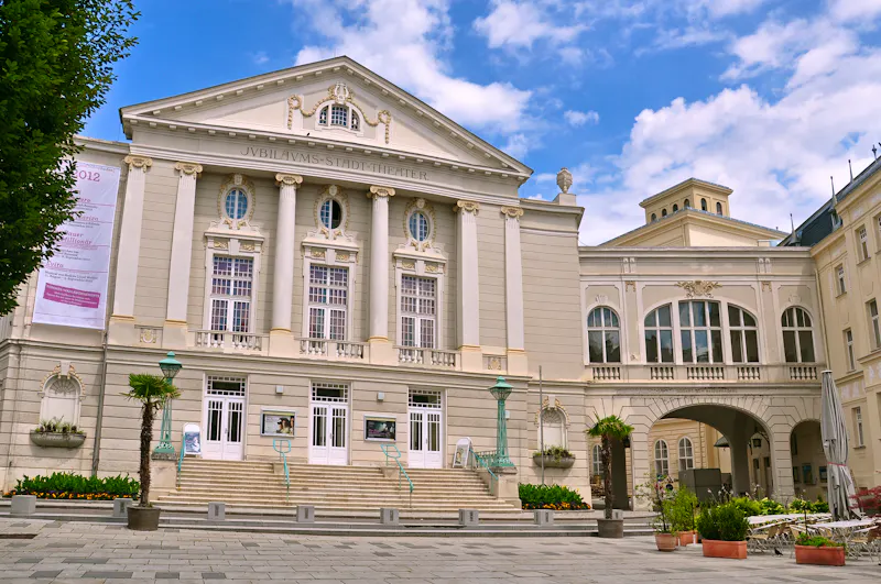 Baden bei Wien - Stadttheater - &copy;photo 5000 - stock.adobe.com