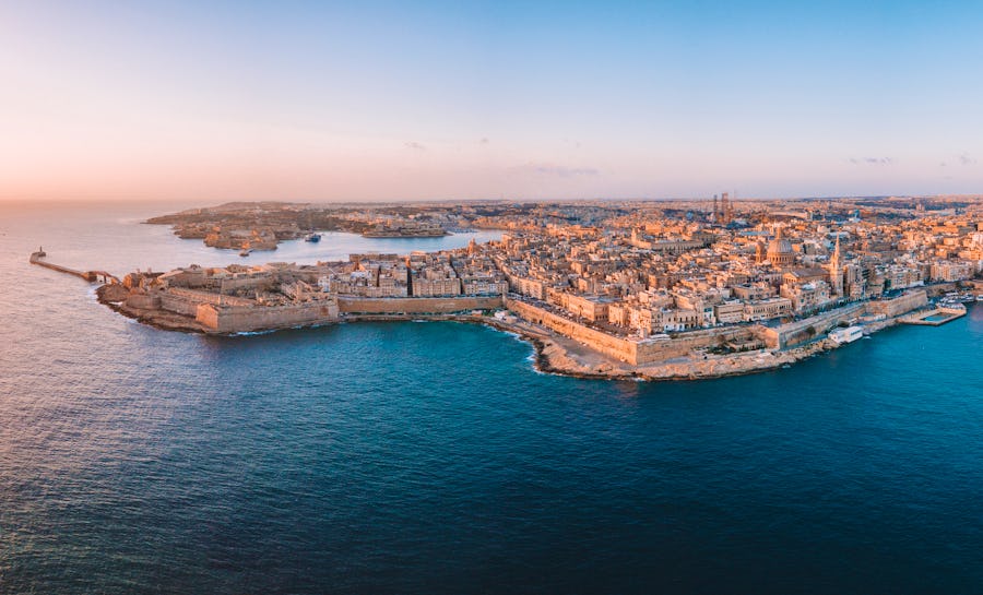 Mittelmeer-Insel Malta von oben – © ©ingusk - stock.adobe.com