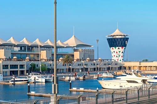 Yas Island - Marina in Abu Dhabi &ndash; &copy; Eberhard Spaeth - Stock.Adobe.com