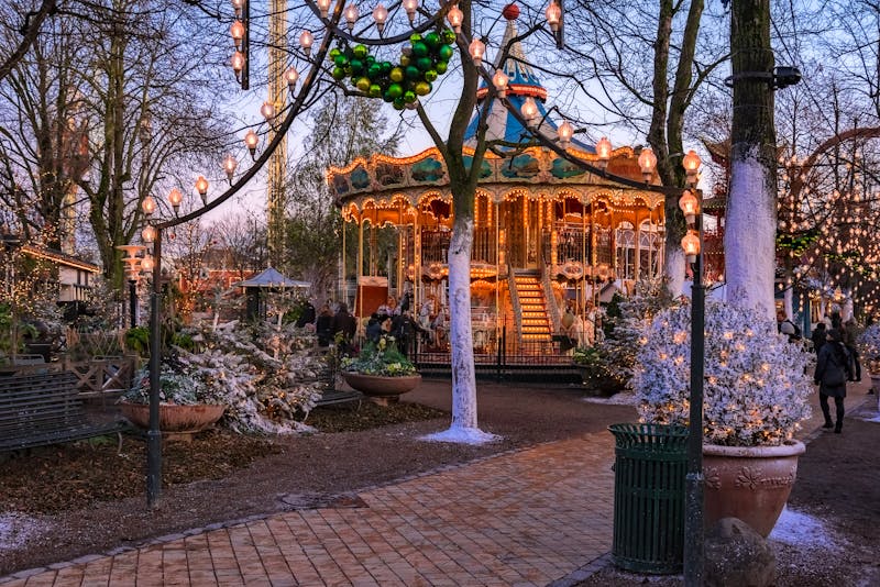 Weihnachtszeit im Tivoli in Kopenhagen - ©Brian Ellis Photograhy - Adobe Stock