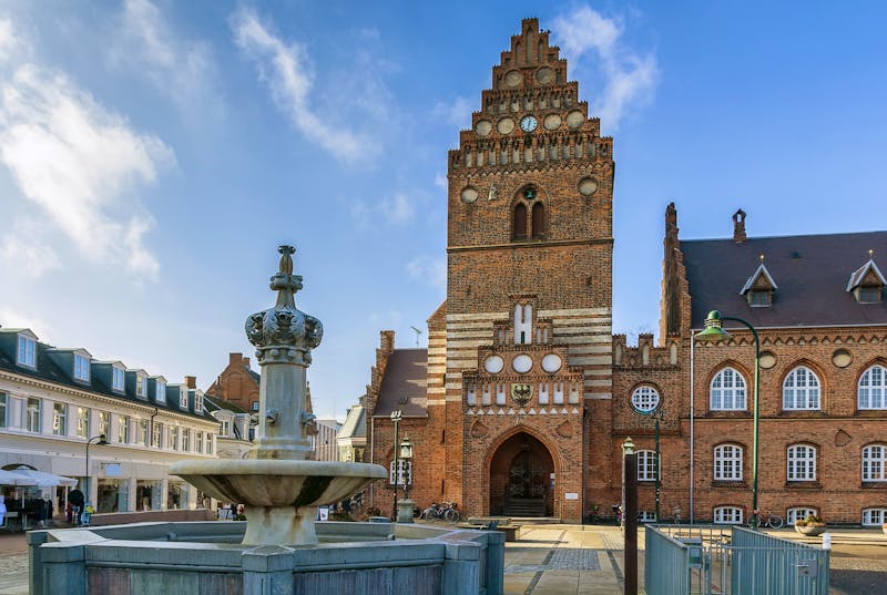 Rathaus von Roskilde in Dänemark - ©©borisb17 - stock.adobe.com