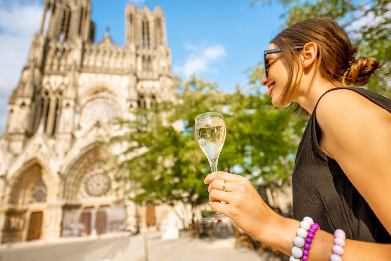Champagner genießen in Reims - ©©rh2010 - stock.adobe.com