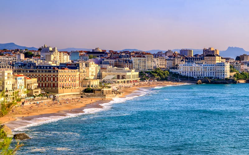 Biarritz - Panoramablick auf den berühmten Badeort am Atlantik - ©©Telly - stock.adobe.com