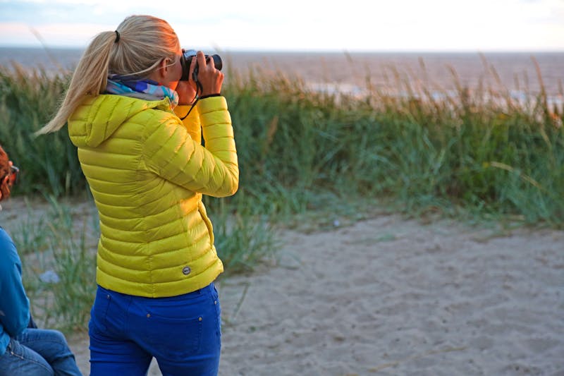 Foto beim Strandspaziergang - ©Johannes Nieder, FANTictures - Adobe Stock
