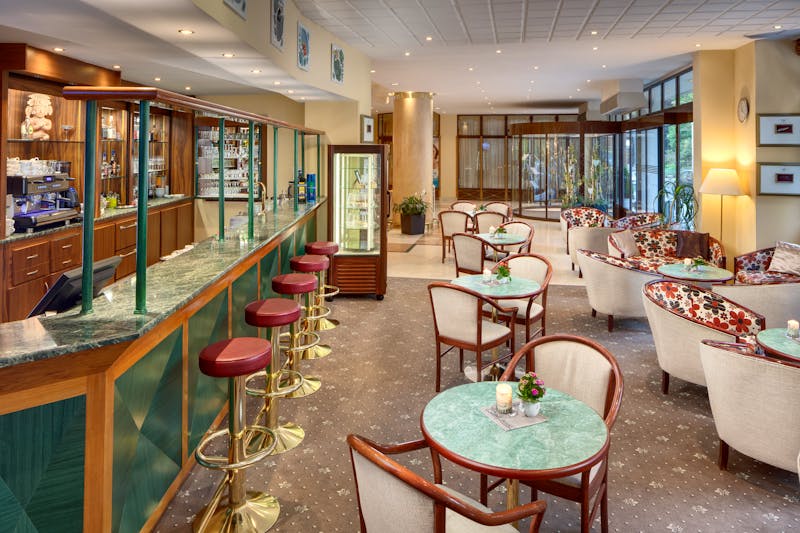 Marienbad - Ensana Health Spa Hotel Butterfly - Lobbybar – ©Jan Prerovsky