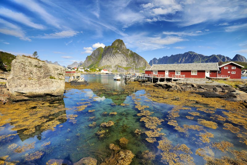 Svolvaer auf den Lofoten - ©Jakub Kasl / Hurtigruten