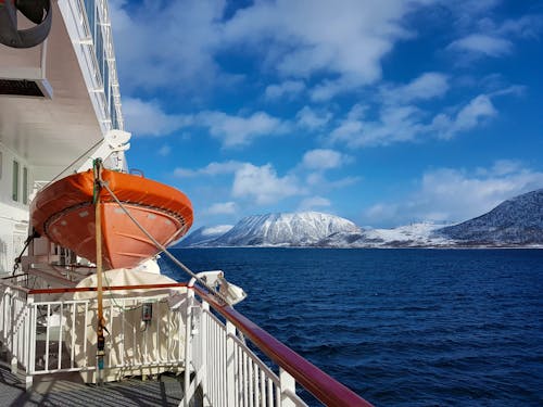 Hurtigruten-Kreuzfahrt entlang der norwegischen Küste &ndash; &copy; Eberhardt TRAVEL - Ria Heilmann