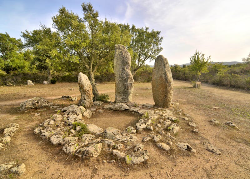 Pranu Muttedu - das Sardische Stonehenge - ©©robnaw - stock.adobe.com