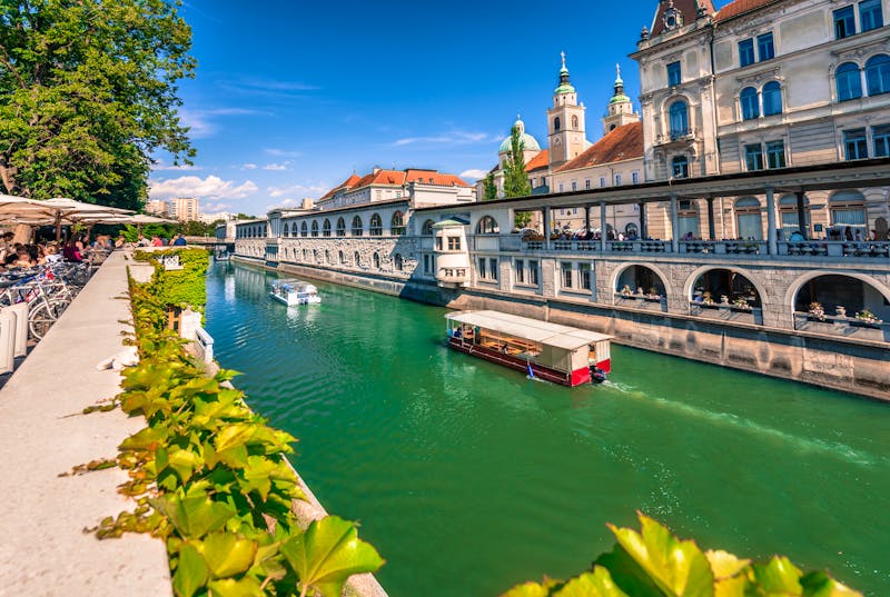Ljubljana mit Fluss Ljubljanica - ©Schulz Foto Gbr - Adobe Stock