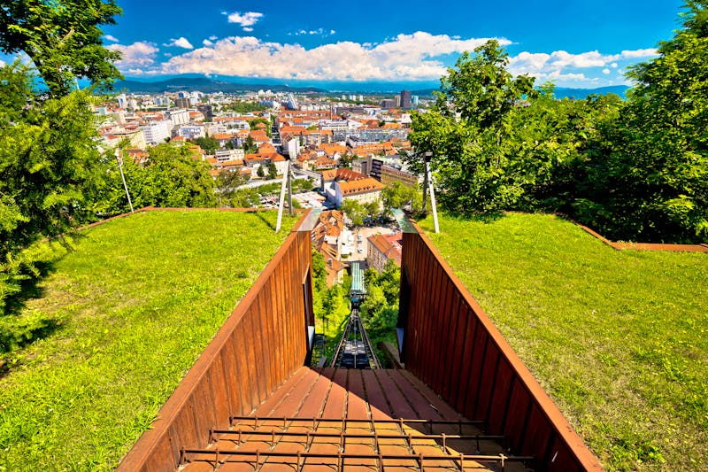 Standseilbahn zum Schlossberg von Ljubljana - ©©xbrchx - stock.adobe.com
