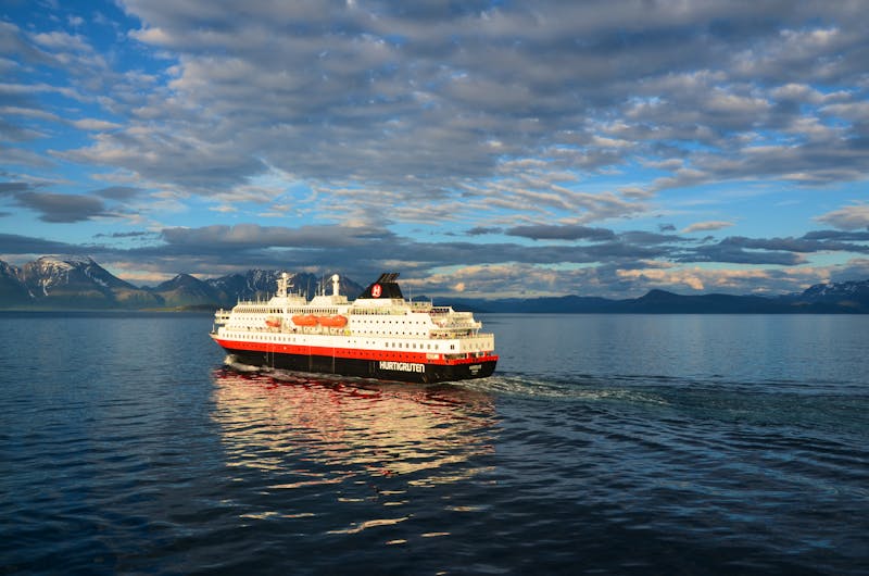 MS Nordkapp Hurtigruten-Schiff - &copy;Hans-Jörg Reim - Guest image Hurtigruten