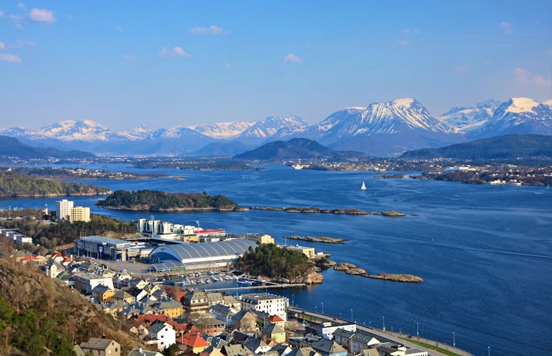 Schärenlandschaft bei Alesund in Norwegen - ©Hurtigruten