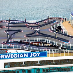 Kreuzfahrtschiff Norwegian Joy - Kartbahn – © Michel Verdure - Norwegian Cruise Line