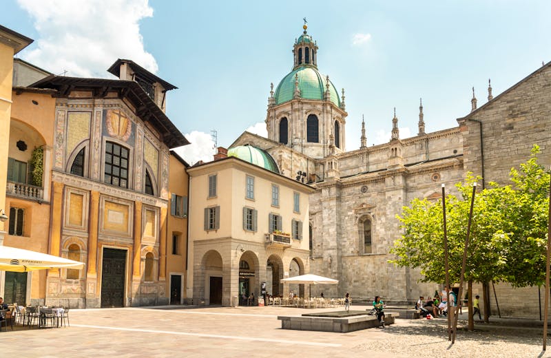 Como - Domplatz - ©EleSi - stock.adobe.com