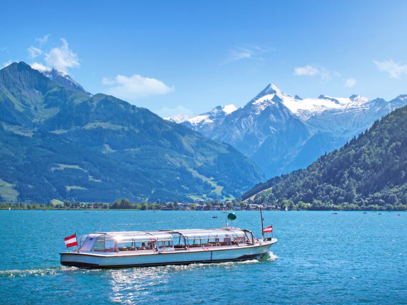 Zeller See - Blick zum Kitzsteinhorn - ©mRGB - stock.adobe.com