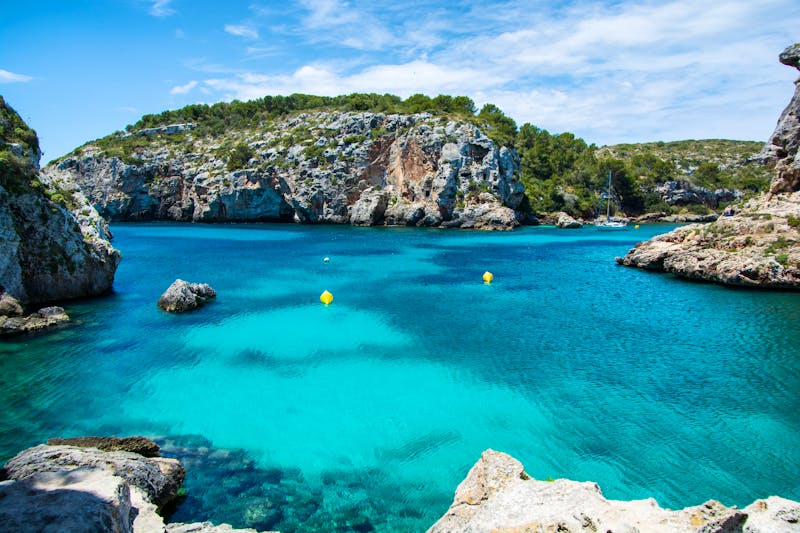 Höhlenbuchten Cales Coves auf Menorca - ©©Ferenc - stock.adobe.com