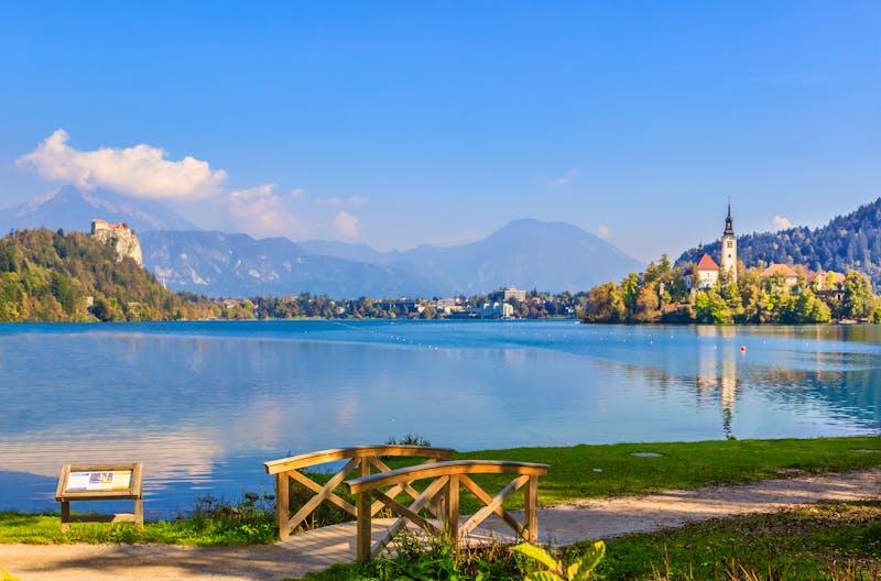 Am Ufer des Bleder Sees - ©elvirkin - stock.adobe.com