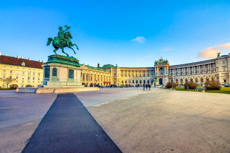 Wiener Hofburg - ©Georgios Tsichlis - Adobe Stockphoto