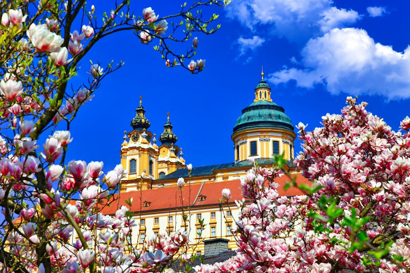 Stift Melk im Frühling - ©Freesurf - stock.adobe.com