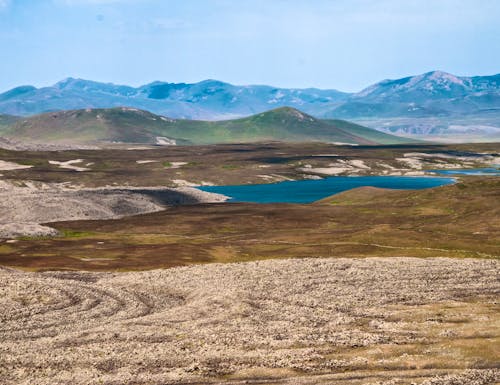 Syunik Plateau am Berg Uchtasar  – © ©Graham - stock.adobe.com