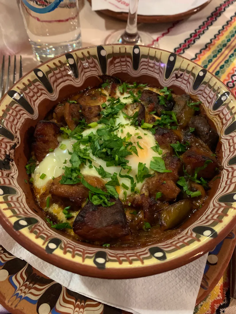 Folklore-Abendessen in Sofia  - &copy;Madlena Voigt