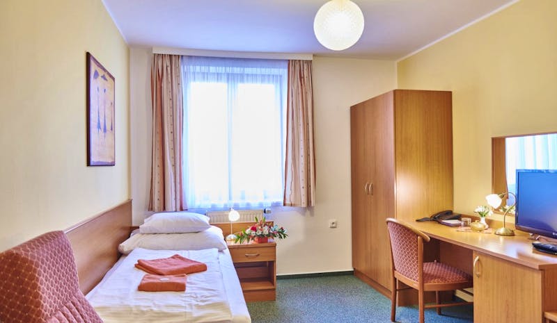 Franzensbad - Spa Hotel Centrum - Zimmerbeispiel Einzelzimmer-Standard – ©Spa Hotel Centrum Franzensbad