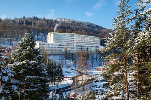 Tschechien - Jachymov - Kurhotel Behounek im Winter &ndash; &copy; Lécebné lázne Jáchymov a.s.