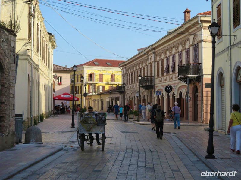 Shkodra - ©Sylvia Sann