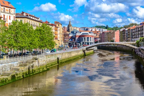 In der Altstadt von Bilbao im Baskenland &ndash; &copy; ©Noradoa - stock.adobe.com