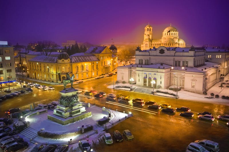Sofia bei Nacht, Platz des Palaments, Bulgarien - ©©Gergana Genova - stock.adobe.com