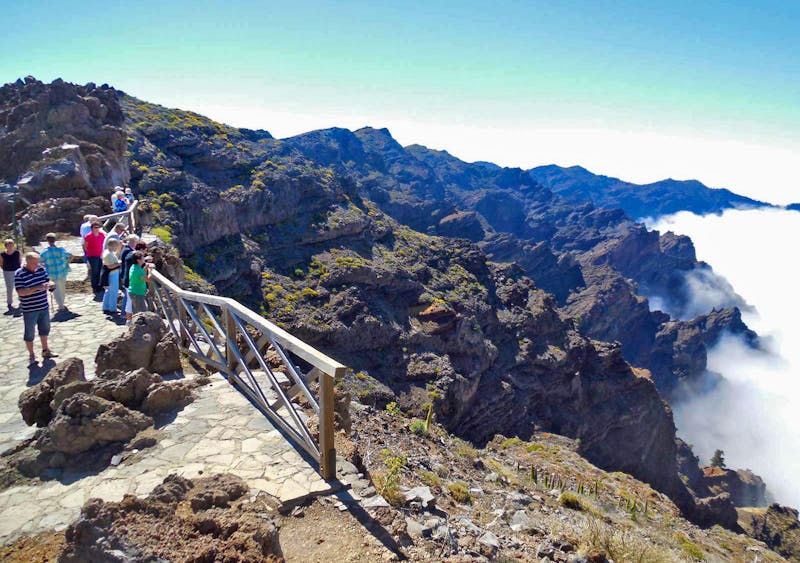 Aussichtsterrasse an der Caldera de Taburiente auf La Palma - ©Eberhardt TRAVEL - Benjamin Rodriguez Manzanares