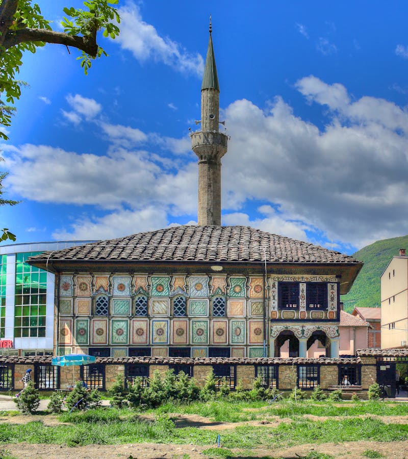 Bunte Moschee in Tetovo  - ©©?????? ????????? - stock.adobe.com
