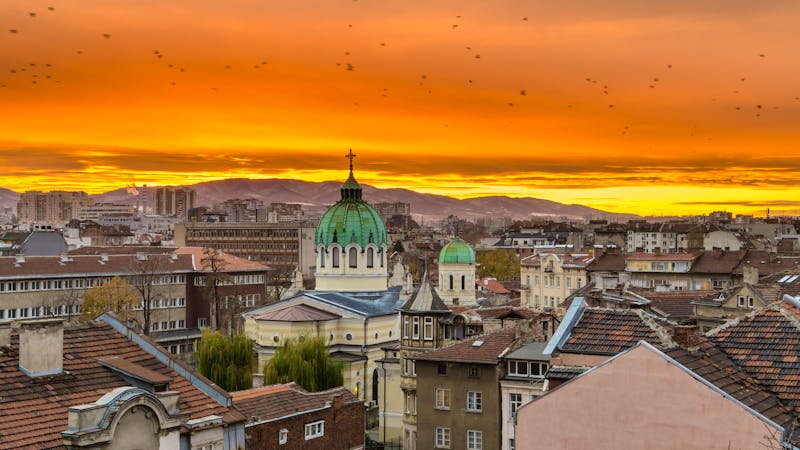 Sofia Sonnenuntergang über der St. St. Kyril und Methodi Kirche - ©©Boyan Georgiev - stock.adobe.com