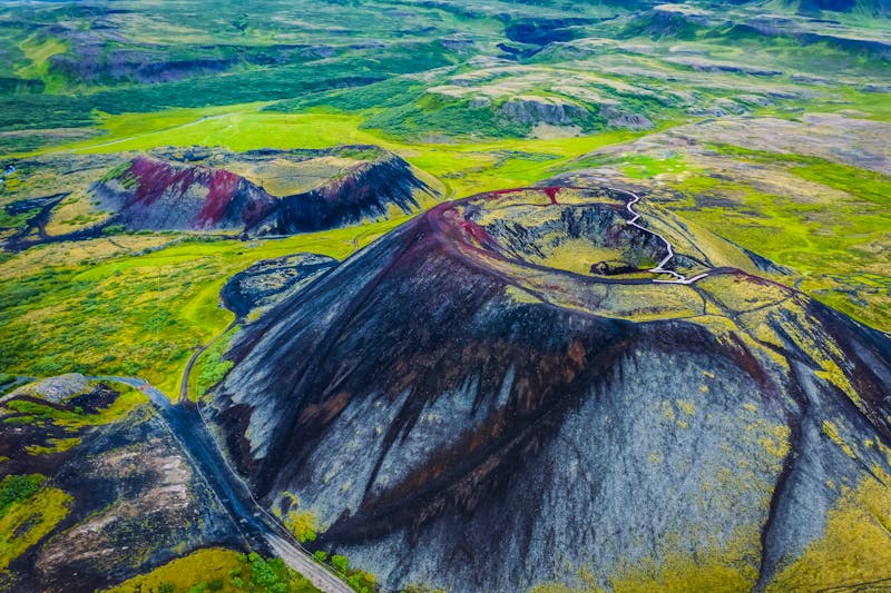 Vulkan Grabrok in West-Island - ©©Igor Tichonow - stock.adobe.com
