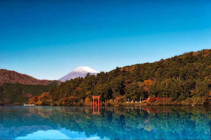 Hakone - Blick zum Mountain Fuji und zum Kawaguchiko-See - ©warasit - stock.adobe.com