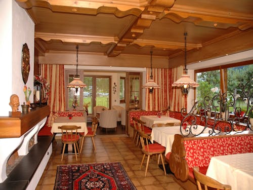 Hotel Garni Almhof in Mayrhofen &ndash; &copy; Hotel Garni Almhof in Mayrhofen