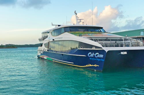 Fähre zwischen den Seychellen-Inseln &ndash; &copy; Frank Nimschowski - Eberhardt TRAVEL