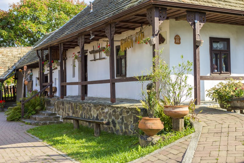Village house in Holloko - ©©skovalsky - stock.adobe.com