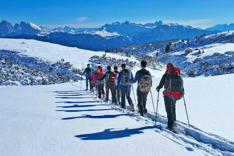 Schneeschuhwanderung in Südtirol - ©Vinumhotel Feldthurnerhof Panorama-Wellness