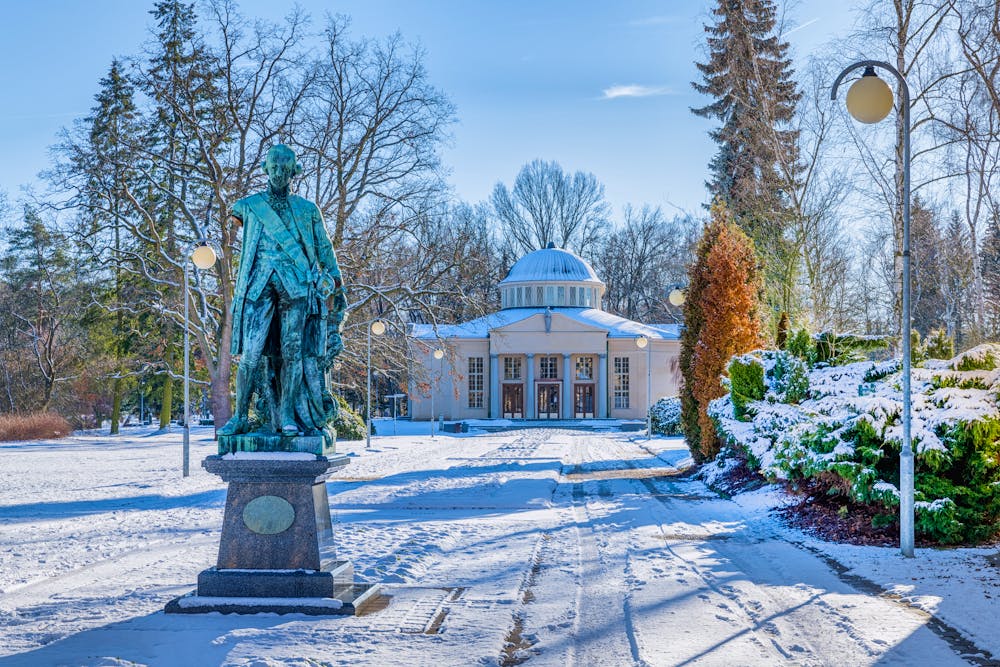Kurpark von Franzensbad &ndash; &copy; ©vanGeo - stock.adobe.com