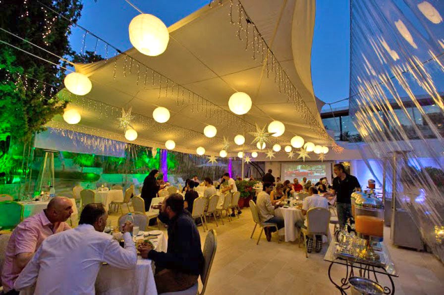 Amman International Hotel - Restaurant-Terrasse – © Amman International Hotel
