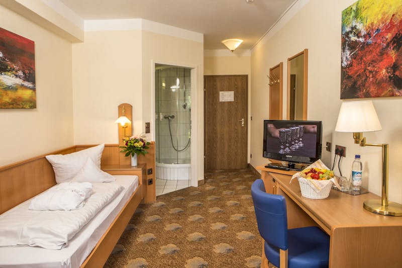 Bad Füssing - Johannesbad Hotel Füssinger Hof  - Zimmerbeispiel – ©Johannesbad Hotels Bad Füssing GmbH