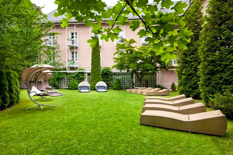 Bad Steben - relexa hotel - Liegewiese – ©relexa hotel Bad Steben