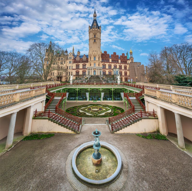 Schweriner Schloss - Burggarten im Winter - ©diegograndi - stock.adobe.com
